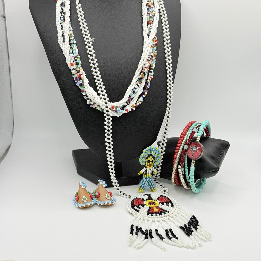 Lot of 5 Native American Seed Bead Jewelry Souvenirs Necklace Charms Bracelet